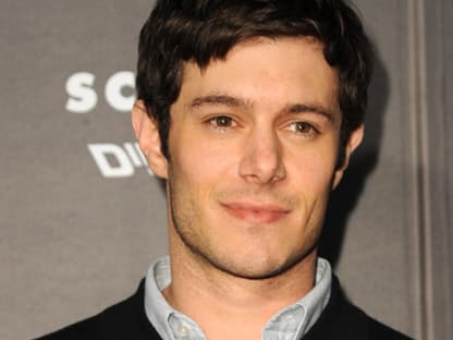 Adam Brody lässt Frauenherzen höher schlagen