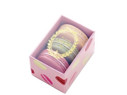 Wer liebt sie nicht?! Macarons von Ladurée über <a title="http://www.ludwigbeck.de/macaron-eraser-rose.html" href="http://www.ludwigbeck.de/macaron-eraser-rose.html" target="_blank">ludwigbeck.com</a>, ca. 15 Euro