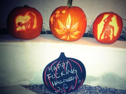 "Happy fucking Halloween" postet Miley dazu auf Instagram. Na dann...´ 