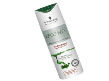 Für die Haare: Conditioner für geschädigte, colorierte Schöpfe: Essensity Regenerierende Lotion von Schwarzkopf Professional, 200 ml ca. 17 Euro