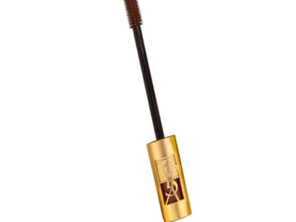 Dichte Wimpern "Luxurious Mascara for a False Lash Effect - Brun" von Yves Saint Laurent, ca. 26 Euro