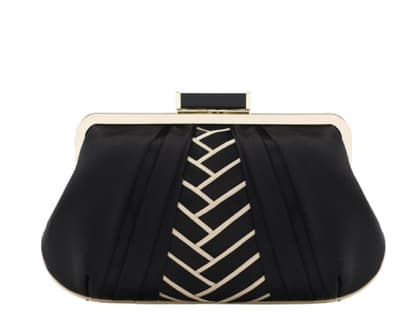 Schwarze Satin-Clutch mit goldenem Fischgrät-Muster von Monsoon, ca. 45 Euro