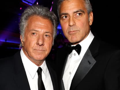 Nach der Show: Dustin Hoffman gratulierte George Clooney zum Preis