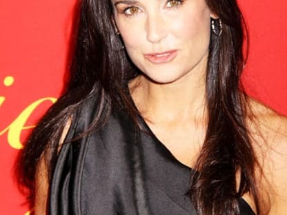 Demi Moore: "Ich bin zutiefst erschüttert über die Verluste von Michael Jackson und Farrah Fawcett. Ich fühle mit ihren Kindern."