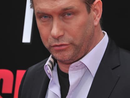 Ebenfalls mit dabei: Schauspieler Stephen Baldwin, der mit einem mehr als verschlafenen Blick für viel Gesprächsstoff sorgte