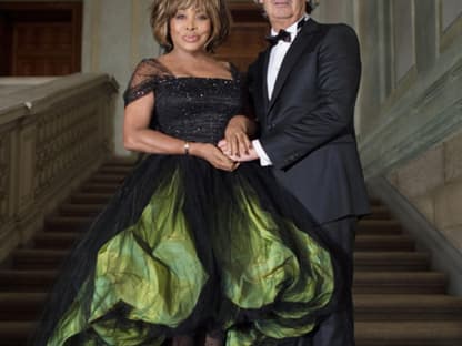 Das Hochzeitsfoto: Tina Turner und Erwin Bach heirateten in Armani