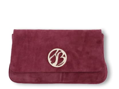 Clutches: Aus weinrotem Wildleder mit goldfarbenem Logo von Tosca Blu, ca. 115 Euro