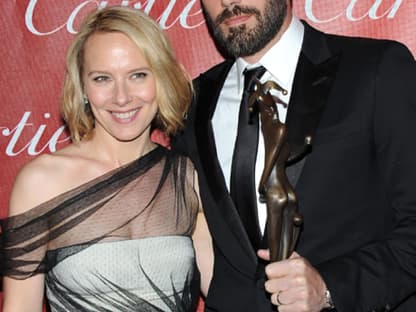 Amy Ryan und strahlte mit dem Award um die Wette