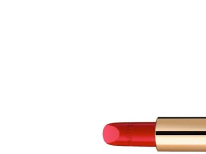 Klassisch: Klassisches Lippenbekenntnis "Rouge Allure Nr. 64 Enthusiast" von Chanel, ca. 27 Euro