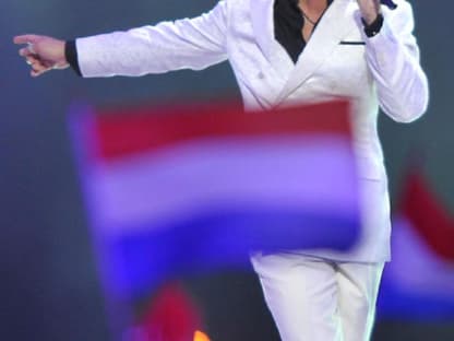 Jan Dulles von "3JS" wollte die Niederlande ins Finale singen, allerdings schaffte er es nicht Jury und Publikum zu überzeugen