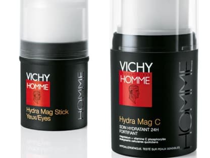 Für den Freund: Vichy "Hydra Mag C - 24h" Creme, ca. 15 Euro und "Hydra Mag Stick" gegen Augenringe, ca. 15 Euro 