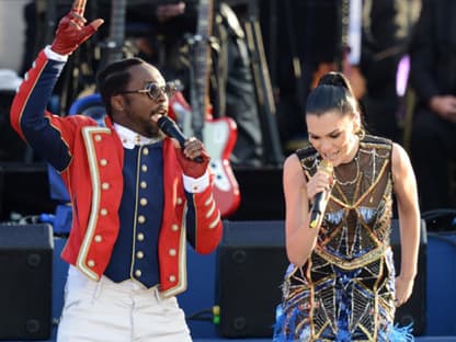 Feierten ebenfalls die Queen: Will.i.am und Jessie J