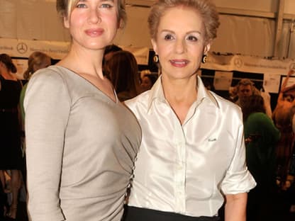 Ein gern gesehener Gast auf der Fashion Week in New York: Renée Zellweger mit Designerin Carolina Herrera