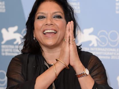 Bedankte sich bei den wartenden Journalisten: die indischer Regisseurin Mira Nair