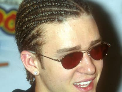 Wer erinnert sich noch an dieses haarige Experiment? Justin trägt Cornrows (2000)