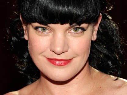 Ob Pauley Perrette auch bei den "People's Choice Awards" auf Spurensuche ging? Wir kennen sie aus der Erfolgsserie "Navy CIS"