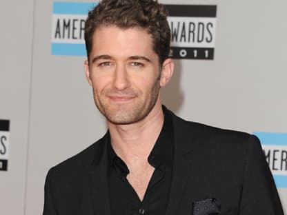 "Glee"-Star Matthew Morrison lächelte schüchtern in die Kameras