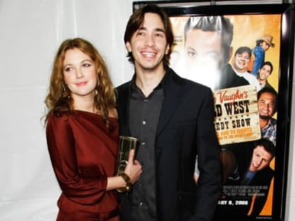 Drew Barrymore und Justin Long lernten sich bei den Dreharbeiten zu dem Film "Er steht einfach nicht auf dich!" kennen und lieben