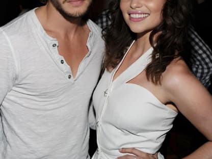 Feierten gemeinsam: Kit Harington und Emilia Clarke