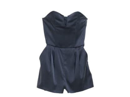 Oben Ohne: Bustier-Overall in Dunkelblau von H&M, ca. 35 Euro