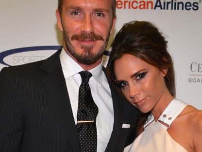 David und Victoria Beckham sind große Fans von Vogelkot. "Geisha Facial" nennt sich diese Anwendung, die zu jüngerem Aussehen verhelfen soll