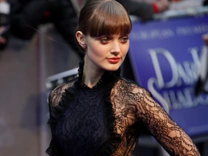 Die australische Schauspielerin Bella Heathcote ist ein echter Hingucker