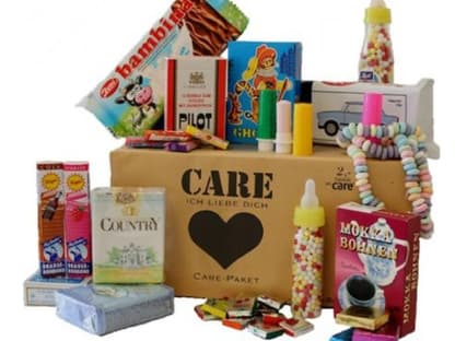 Für Nostalgiker und Naschkatzen: Im "Ich-liebe-dich"-CARE-Paket findet man Vergessenes aus beiden Teilen Deutschlands wieder, ca. 20 Euro, über www.mysweetsbox.com