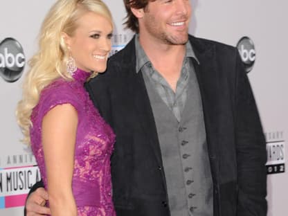 Verliebt: Sängerin Carrie Underwood mit Mike Fisher