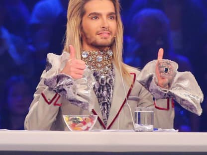 Bei der ersten DSDS-Liveshow überraschte Mädchenschwarm Bill mit langen Extensions. Was hast du dir denn dabei gedacht, Bill?