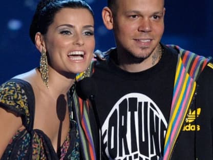 Nelly Furtado und Musiker Residente