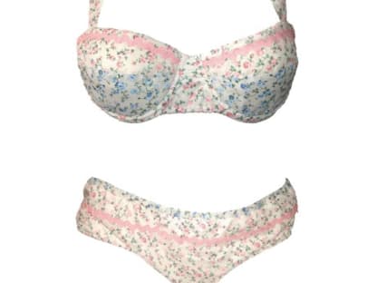 Nostalgisch von Sonata Lingerie, BH ca. 45 Euro, Slip ca. 30 Euro