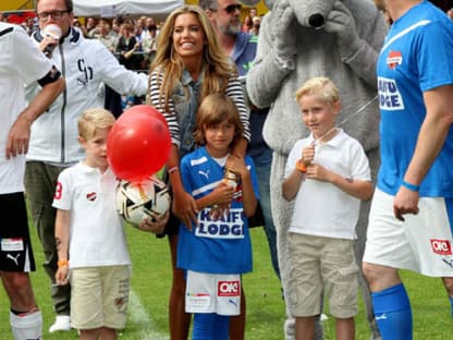 Sylvie und Damian hatten sichtlich Spaß. Der Kleine ließ Mama nicht los