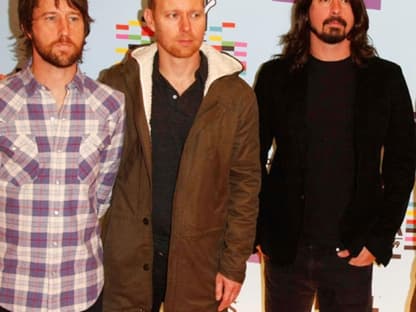 Die "Foo Fighters" dagegen kamen in legeren Outfits