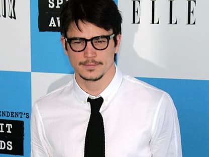 Star mit Stil: Josh Hartnett hat auch den Durchblick