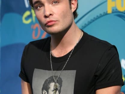 "Gossip Girl"-Star Ed Westwick übt den typischen "James Dean"-Blick