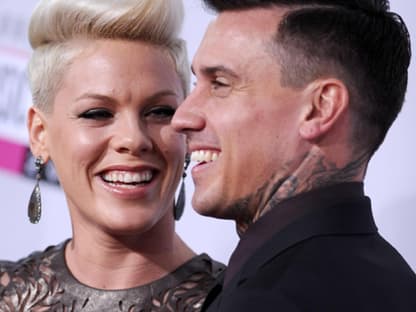 Glücklich verliebt: Pink und ihr Mann Carey Hart im November 2012 in L.A.