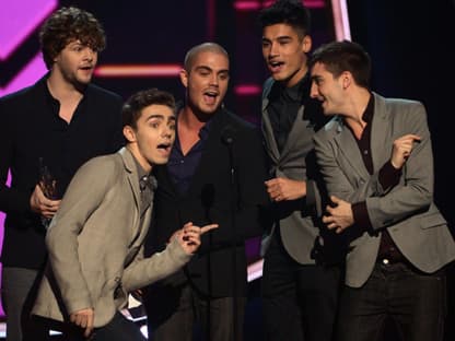 Überraschung! Die Jungs der Band "The Wanted" gewannen in in der Sparte "Favourite Breakout Artist". Jay McGuiness, Nathan Sykes, Max George, Siva Kaneswaran und Tom Parker freuten sich riesig