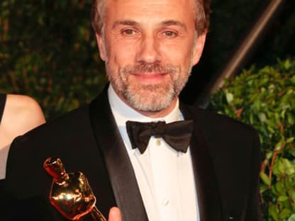 Stolz wie Oscar: Christoph Waltz gewann die begehrte Trophäe als „Bester Nebendarsteller“ für seine Rolle in Tarantinos „Inglourious Basterds“