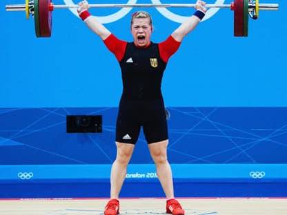 Für Gewichtheberin Christin Ulrich reichte es nicht für eine Medaille, aber für 13. Platz der 58-kg-Klasse mit 207 kg (93 kg + 114 kg)