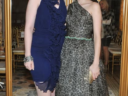 Hollywood-Jungstars: Michelle Trachtenberg und Emma Roberts