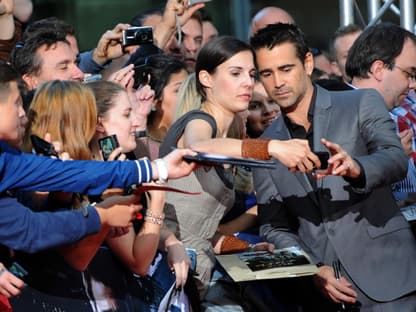 Hollywood-Schnuckel Colin Farrell nahm sich viel Zeit für seine wartenden Fans