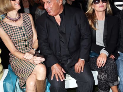 Gut drauf: US-Vogue-Chefin´ Anna Wintour mit Topshop-Gründer Sir´ Philip Green und Supermodel Kate Moss