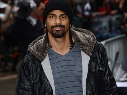 Gerade stand David Haye gegen Dereck Chirosa noch im Ring - auf dem roten Teppich sah der Boxer aber wieder ganz frisch aus