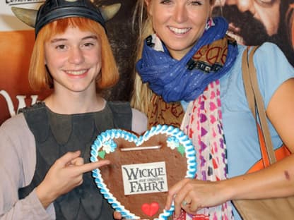 Ahoi! Am Sonntag, 25.9., feierte der Kinderfilm "Wickie Auf Grosser Fahrt" in München große 3D Premiere. Aber vor allem die erwachsenen Promis kamen in Scharen. Neben Moderatorin Nina Eichinger feierten auch folgende VIPs mit: