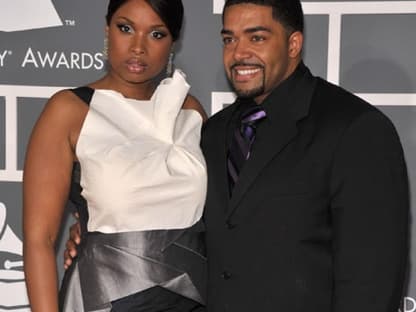 Große Freude auch im Hause von Jennifer Hudson. Die Sängerin und Schauspielerin schenkte am 10. August ihrem ersten Kind das Leben. Vater von David Daniel Otunga Jr. ist natürlich ihr Lebensgefährte David Otunga