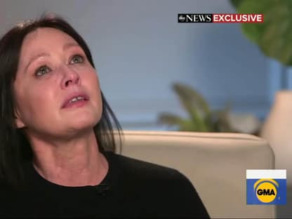 Shannen Doherty weint