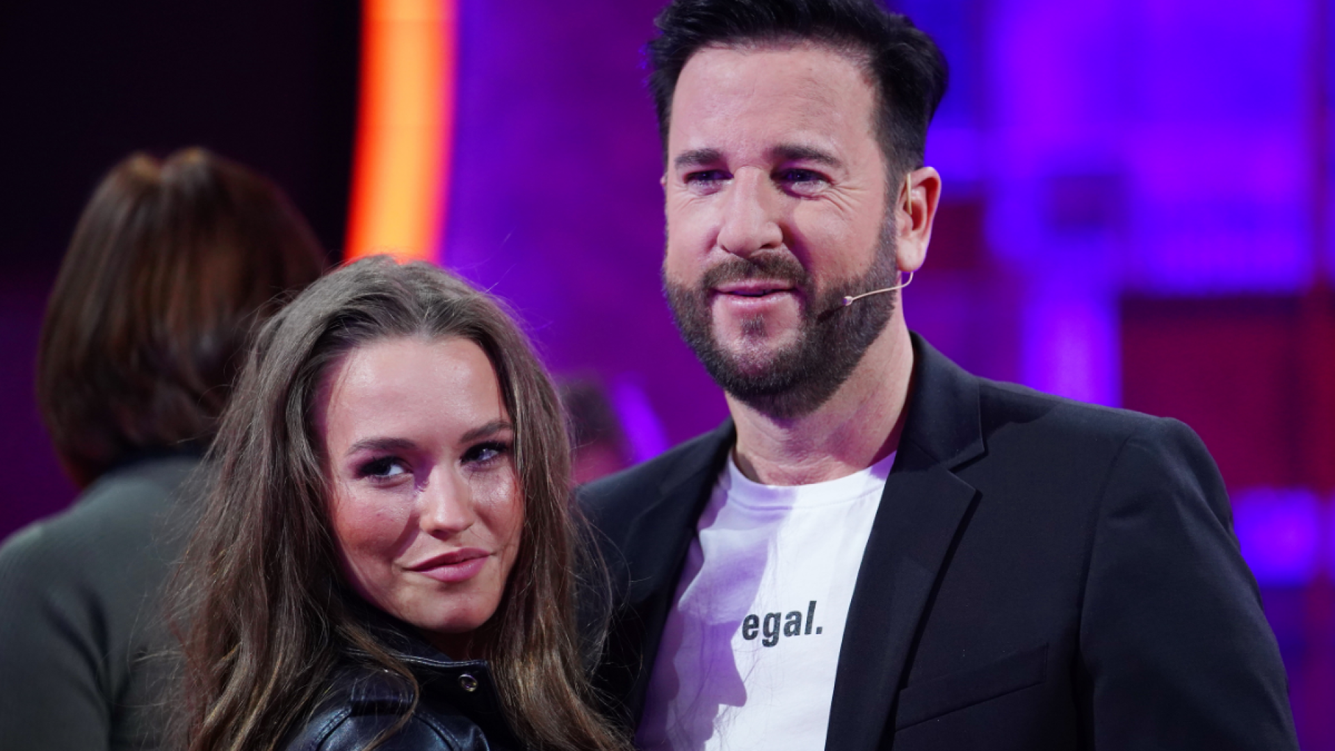 laura-m-ller-michael-wendler-ihr-baby-ist-da-au-ergew-hnlicher-babyname-spaltet-fans