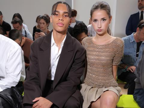 Alexandre Grimaldi-Coste und seine Freundin Savannah Hennessy bei Fashion Show in Mailand, 2024