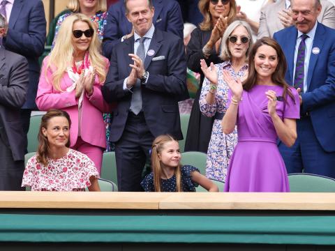 Prinzessib Kate mit Tochter Charlotte und Schwester Pippa Middleton in Wimbledon