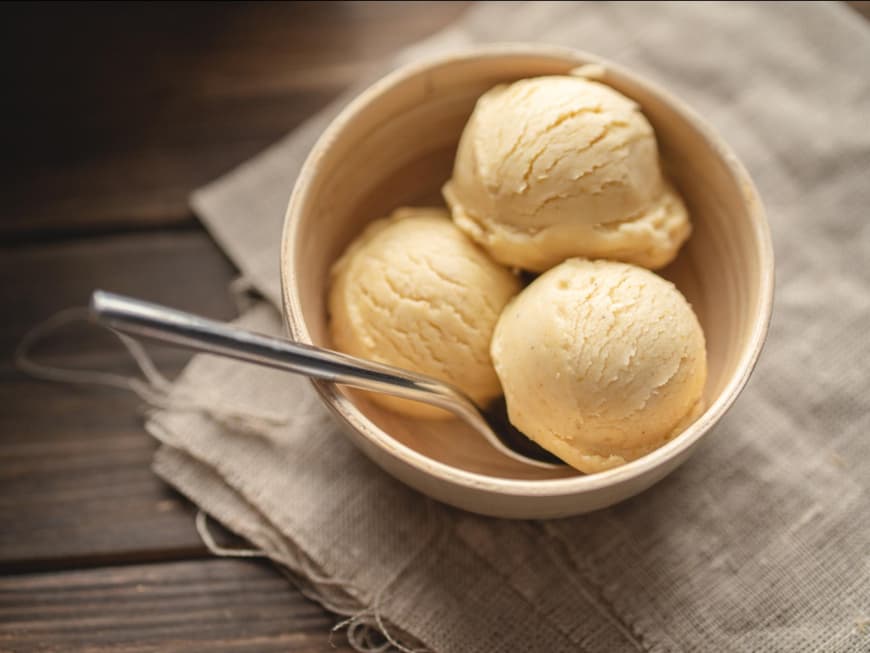 Food-Trend 2024: Vanilleeis mit Olivenöl und Salz